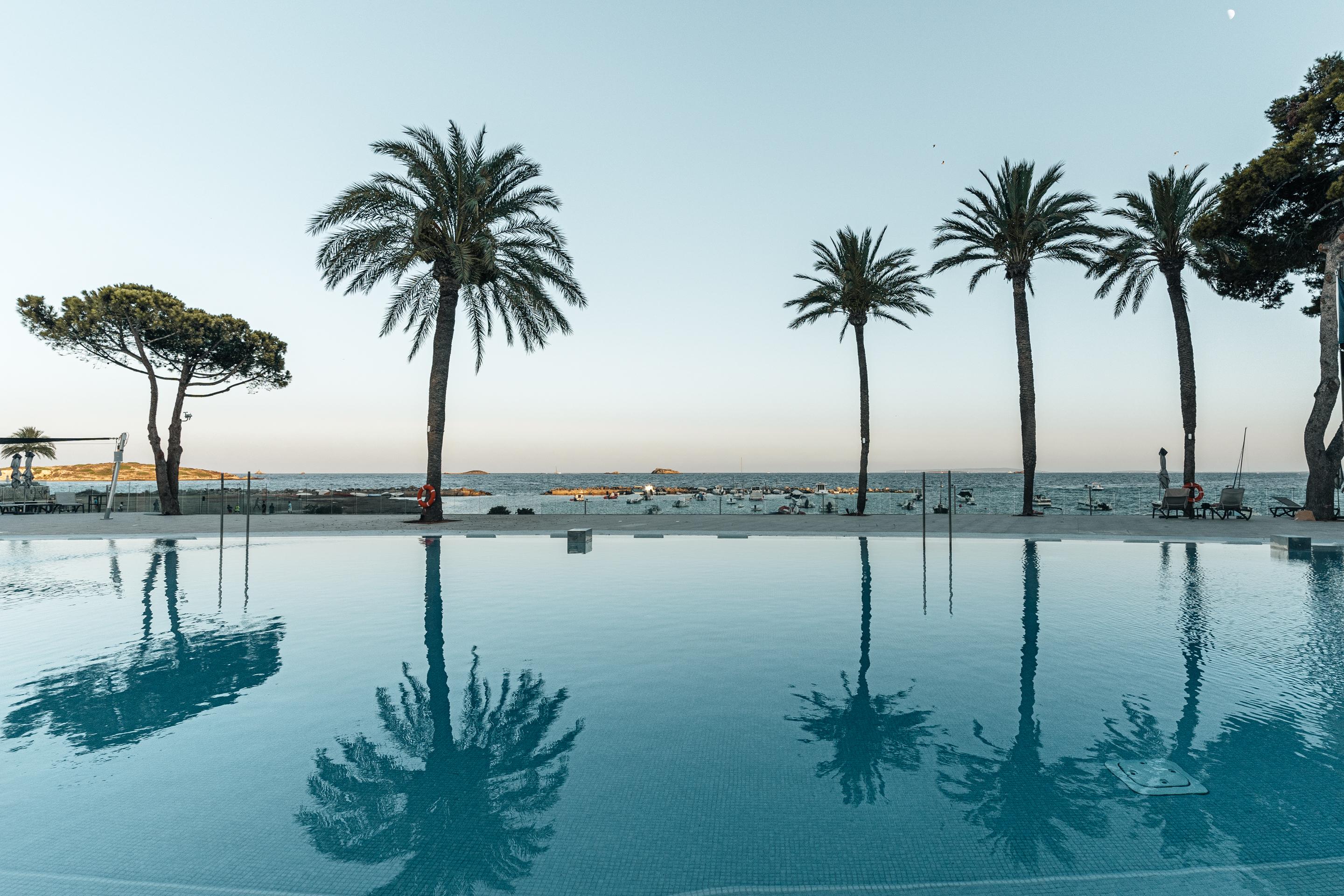 Hotel The Ibiza Twiins - 4* Sup Playa d'en Bossa Exteriér fotografie