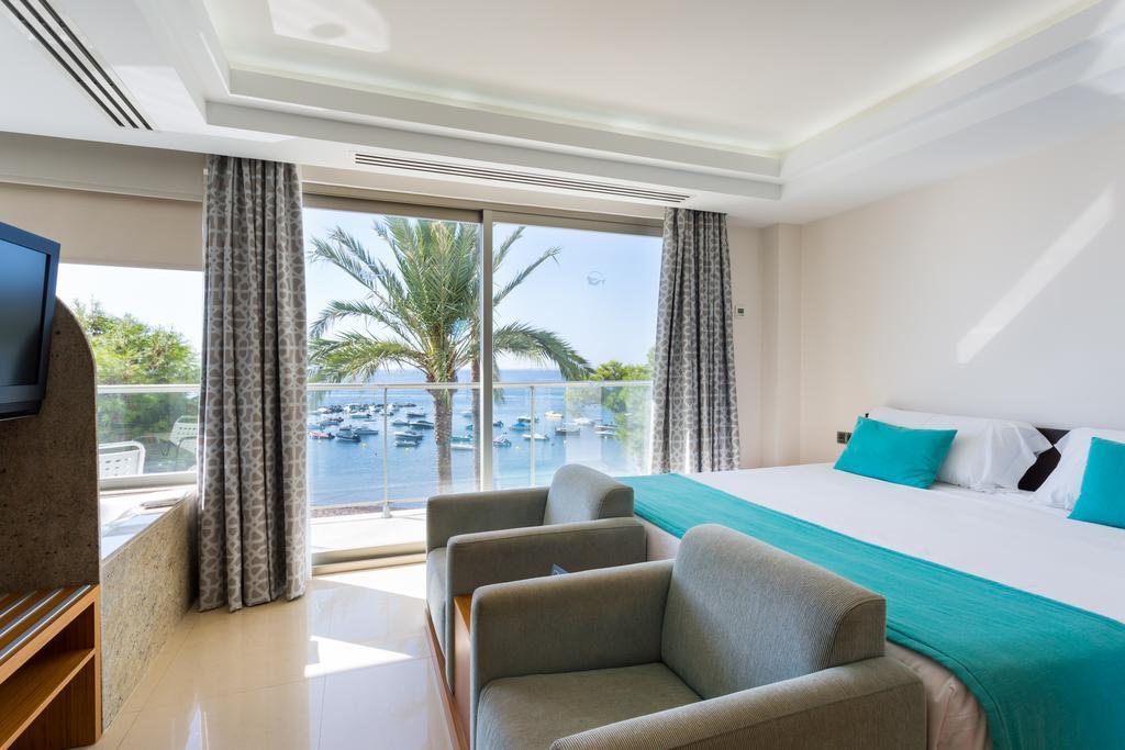 Hotel The Ibiza Twiins - 4* Sup Playa d'en Bossa Exteriér fotografie