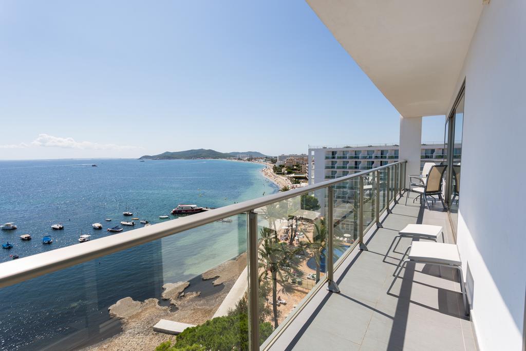 Hotel The Ibiza Twiins - 4* Sup Playa d'en Bossa Exteriér fotografie